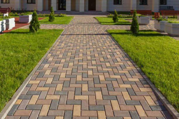 Best Residential Driveway Paver Services  in Lake Mary Jane, FL